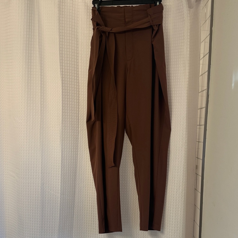 Athleta Brown Women's skyline pants with Tie Waist